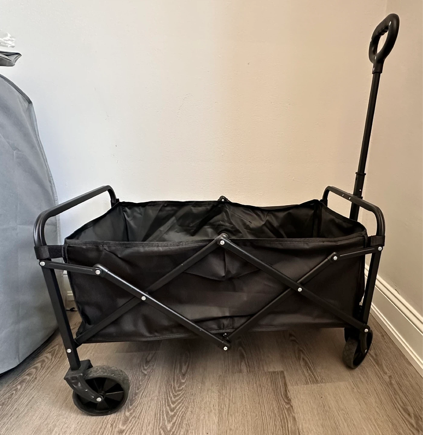 Black Folding Wagon