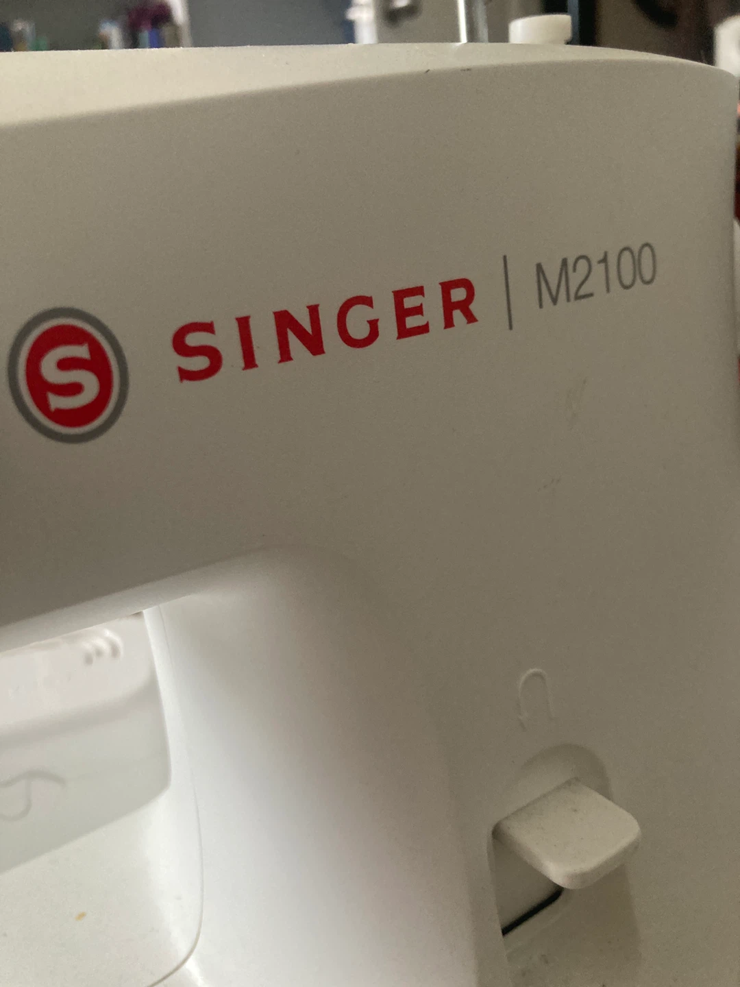 Singer M2100 Sewing Machine - photo 2