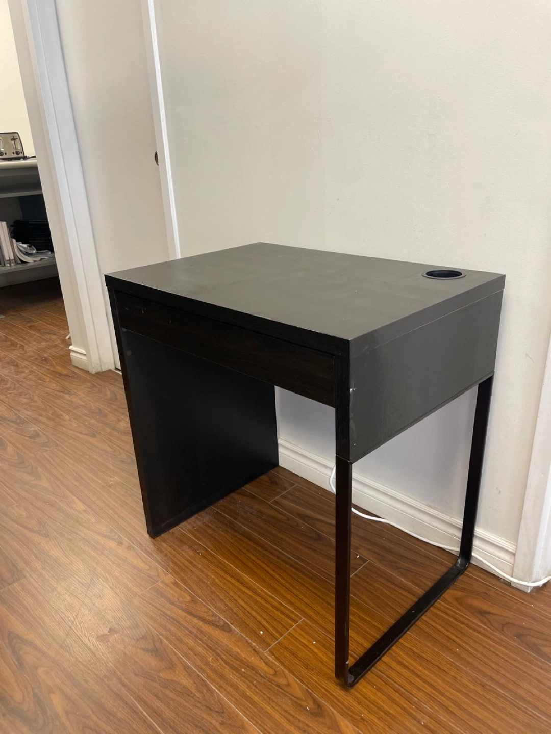 Black Desk with Drawer - photo 2