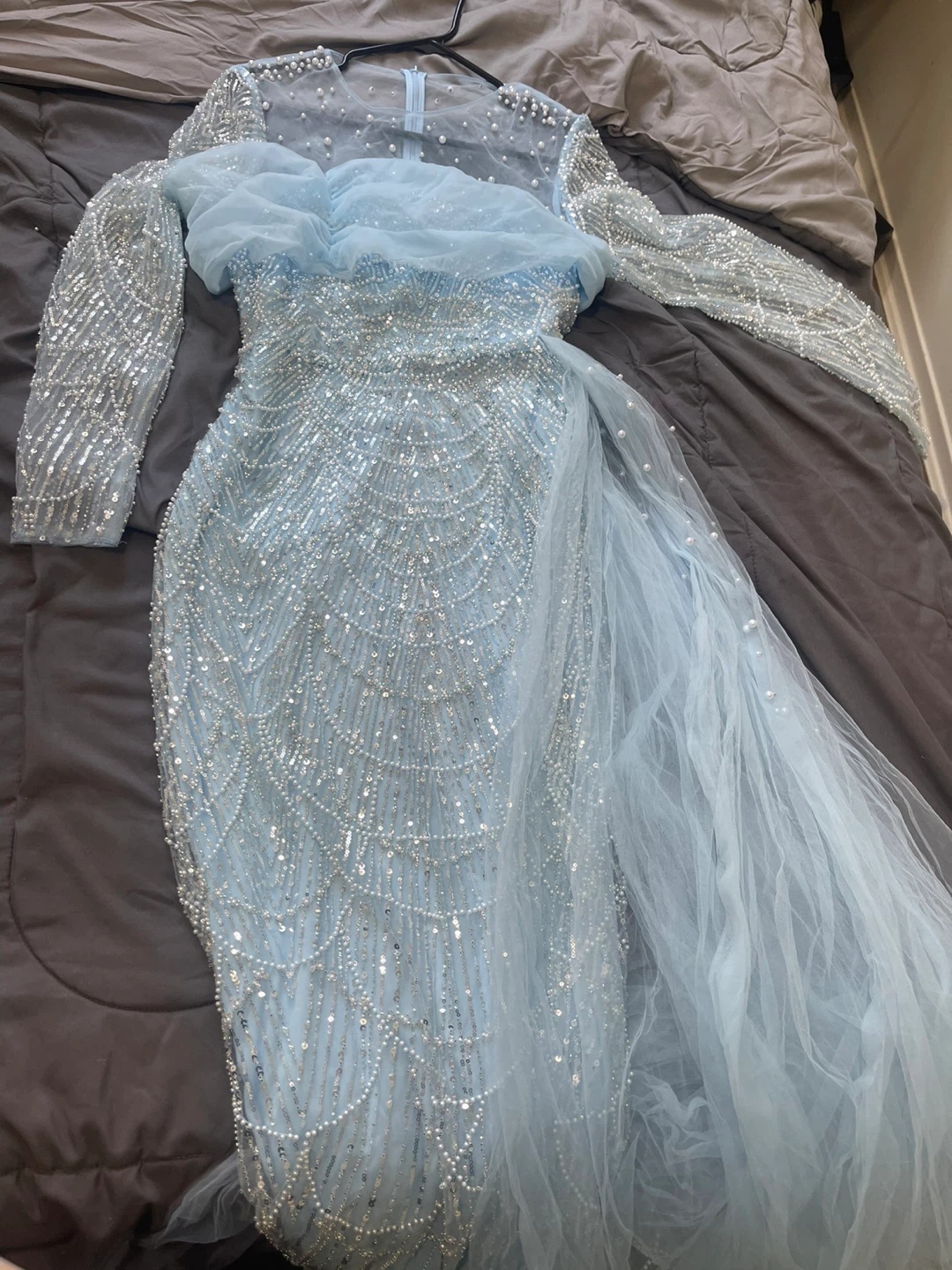 Baby blue gorgeous dress gown brand new need gone asap! - photo 3