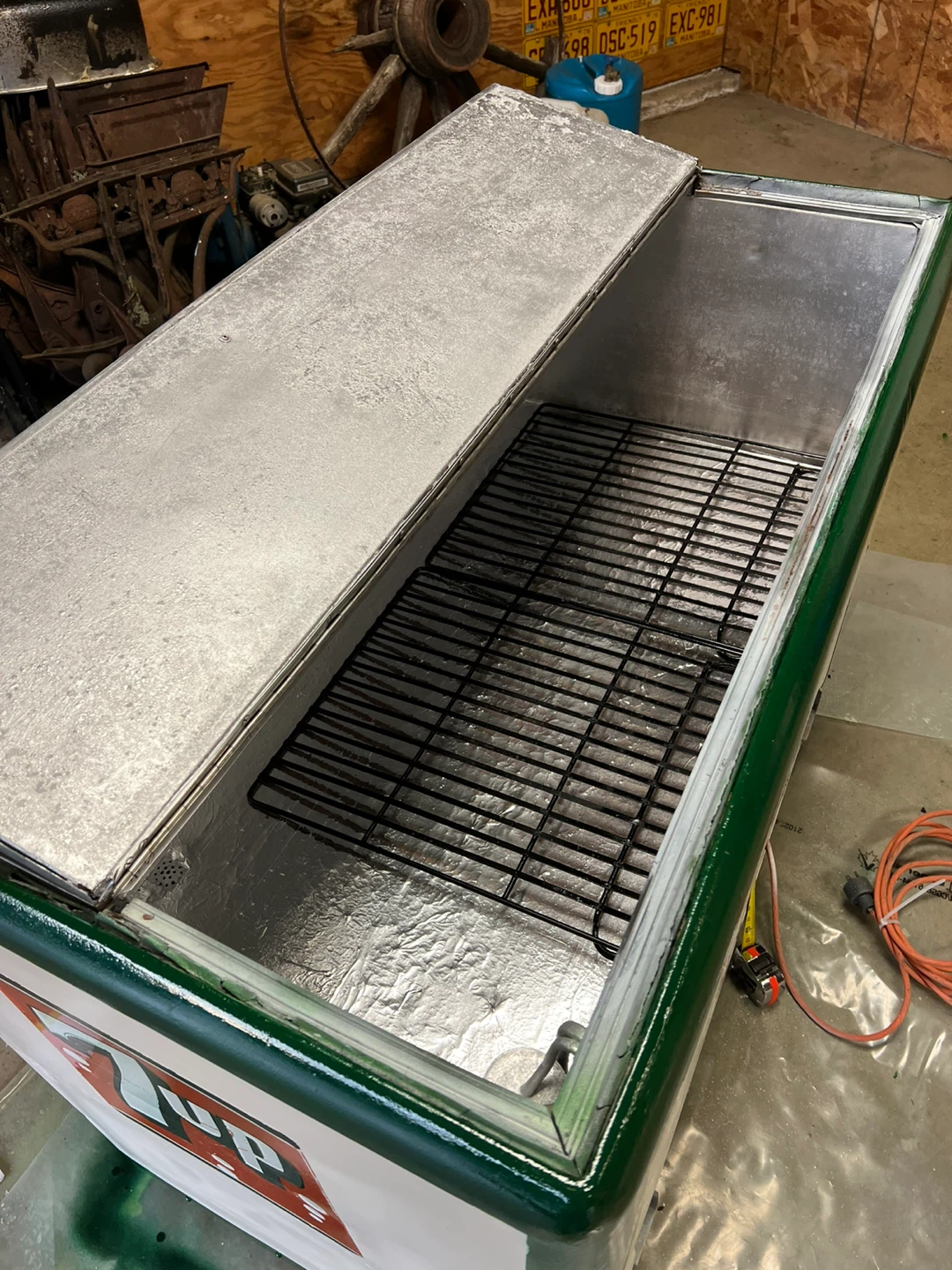 Vintage 7up Cooler (Functional) - photo 3