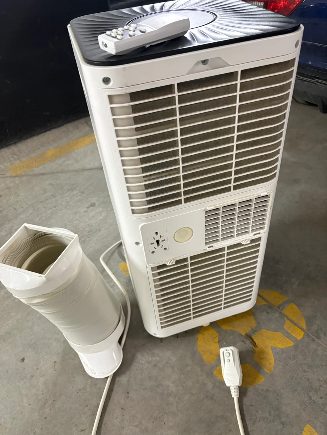 Costway Portable Air Conditioner - photo 3