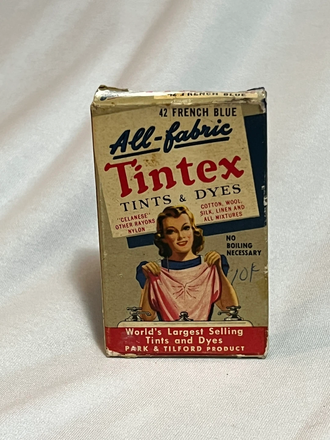Antique All-Fabric Tintex Box & Die Packet