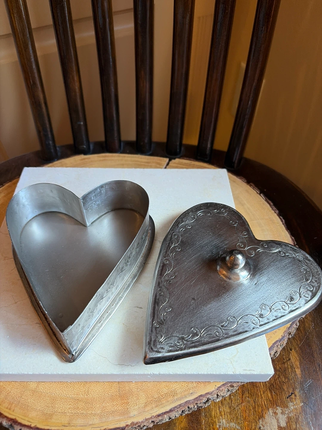 Heart Shaped Metal Box/Trinket Box - photo 2