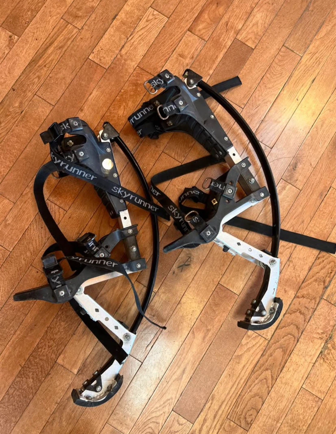 Skyrunner Jumping Stilts