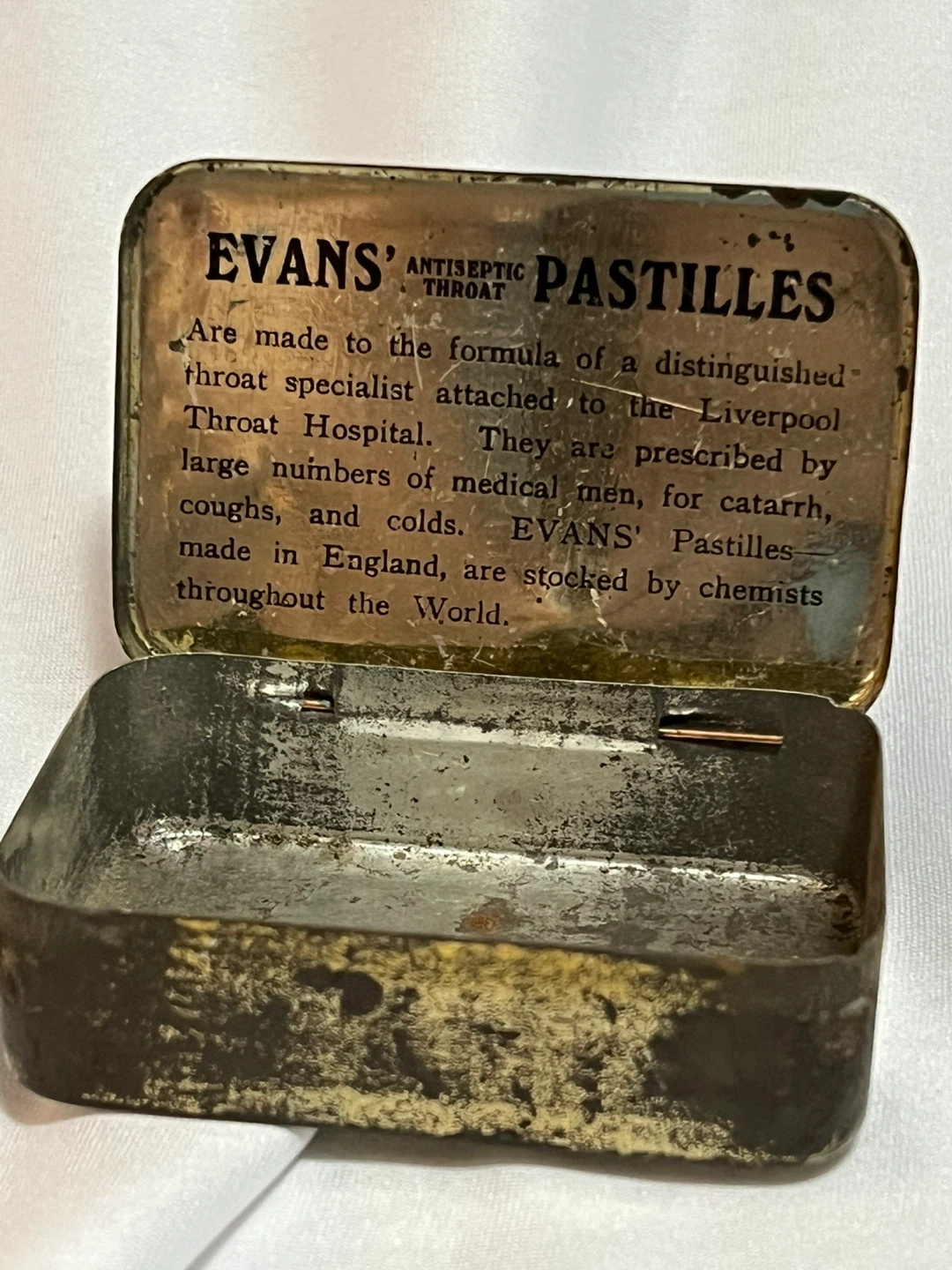 Antique Evan’s Pastilles Tin - photo 3