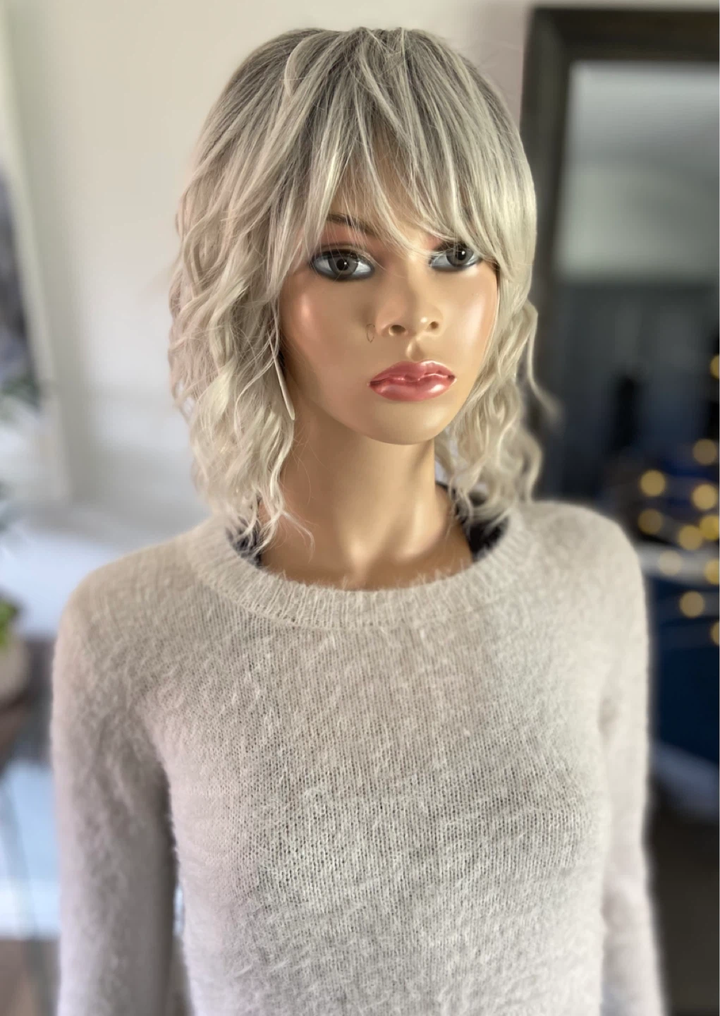 NWT 12” Layered Wavy Ombre Silver White Grey Synthetic Wig