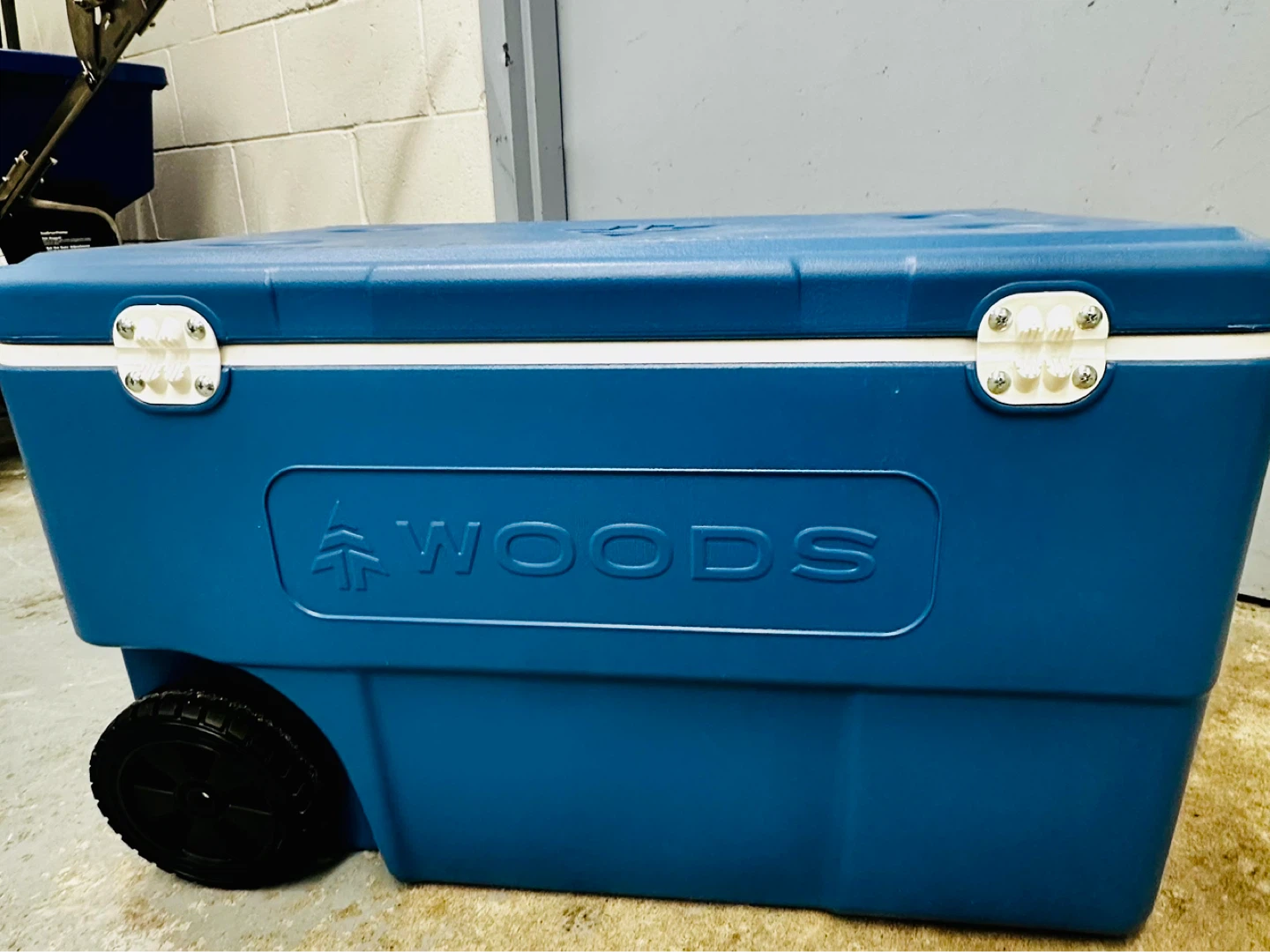 Woods Blue Cooler with Wheels and Built-in Ruler