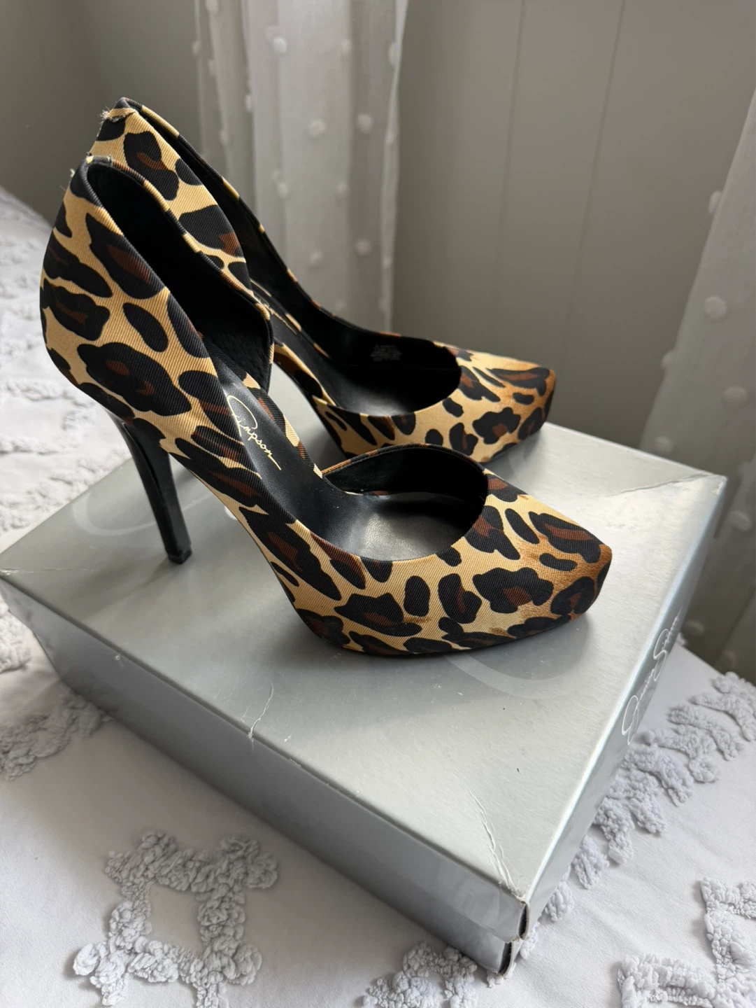 Jessica Simpson Leopard Print Heels - Size 7.5M - photo 4