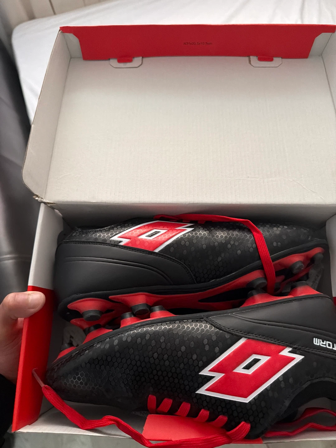 Lotto Soccer Cleats Black/Red