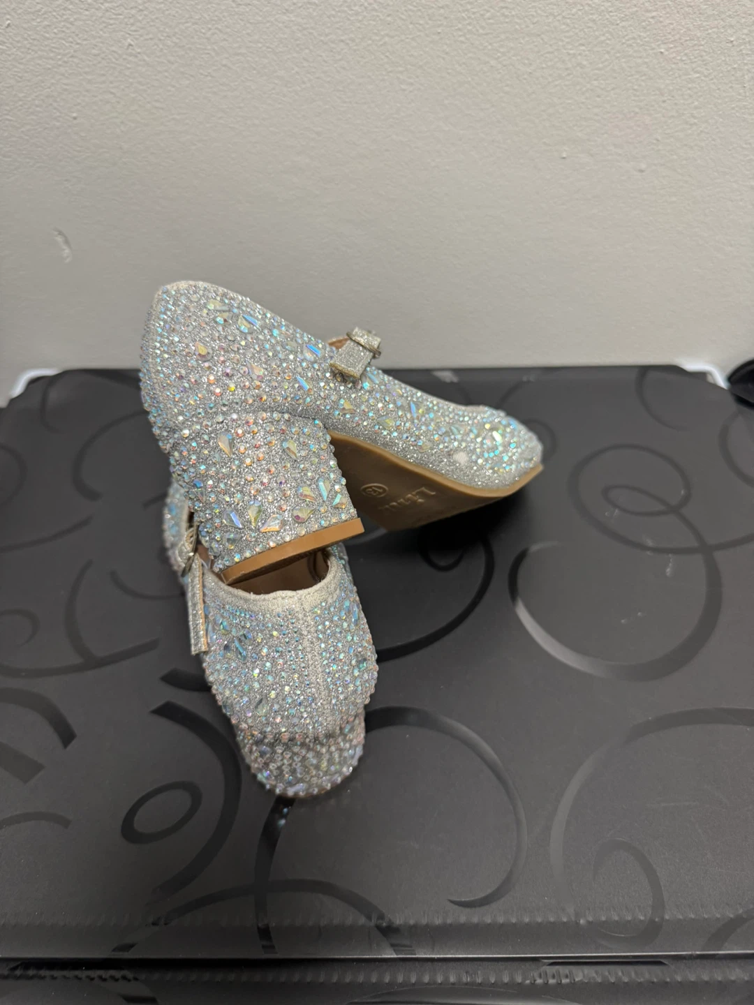 Sparkly Silver  Shoes - Size 13 - photo 3