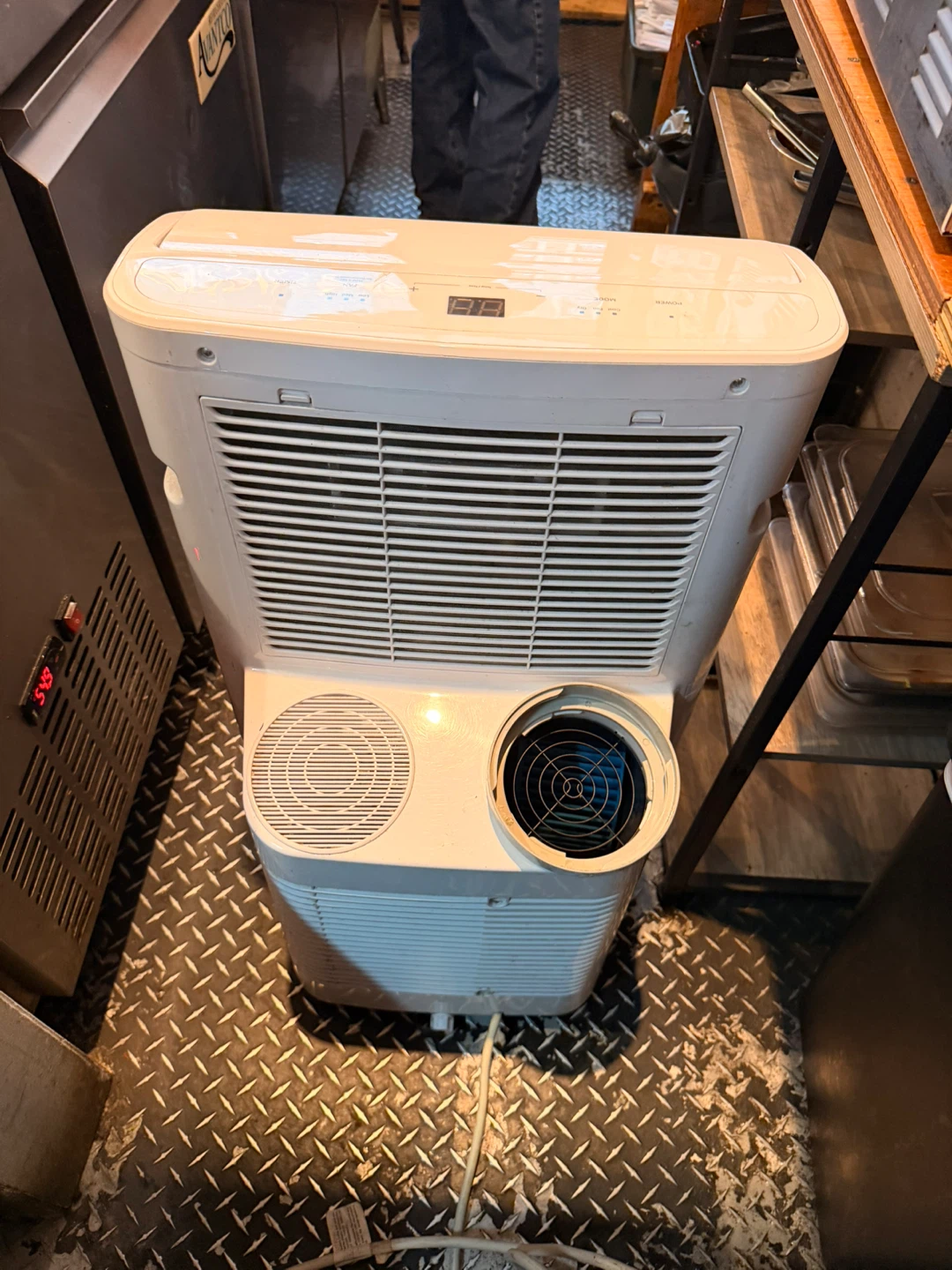 GE Portable Air Conditioner 14,000 BTU - photo 4
