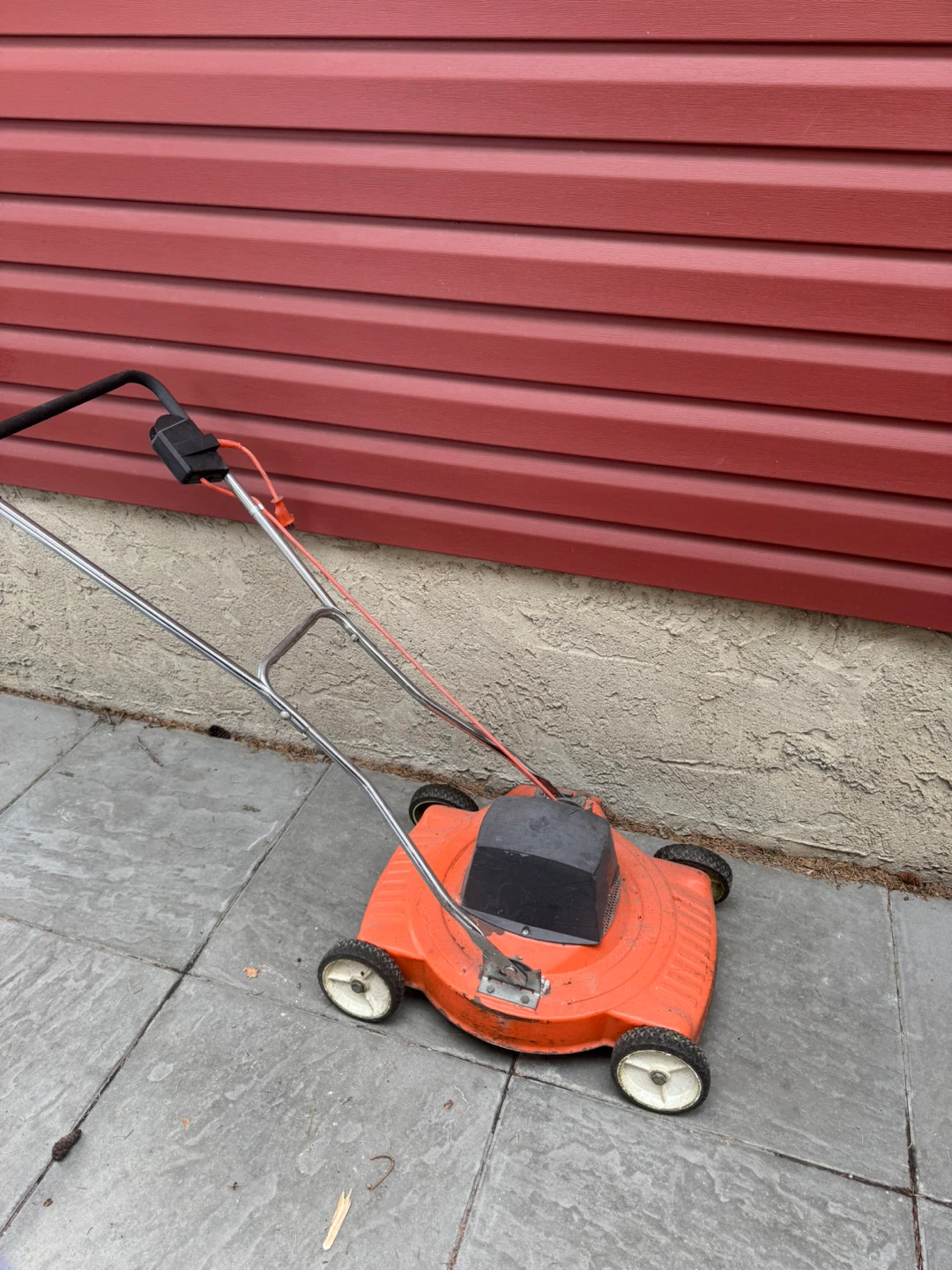 Electric Lawn Mower