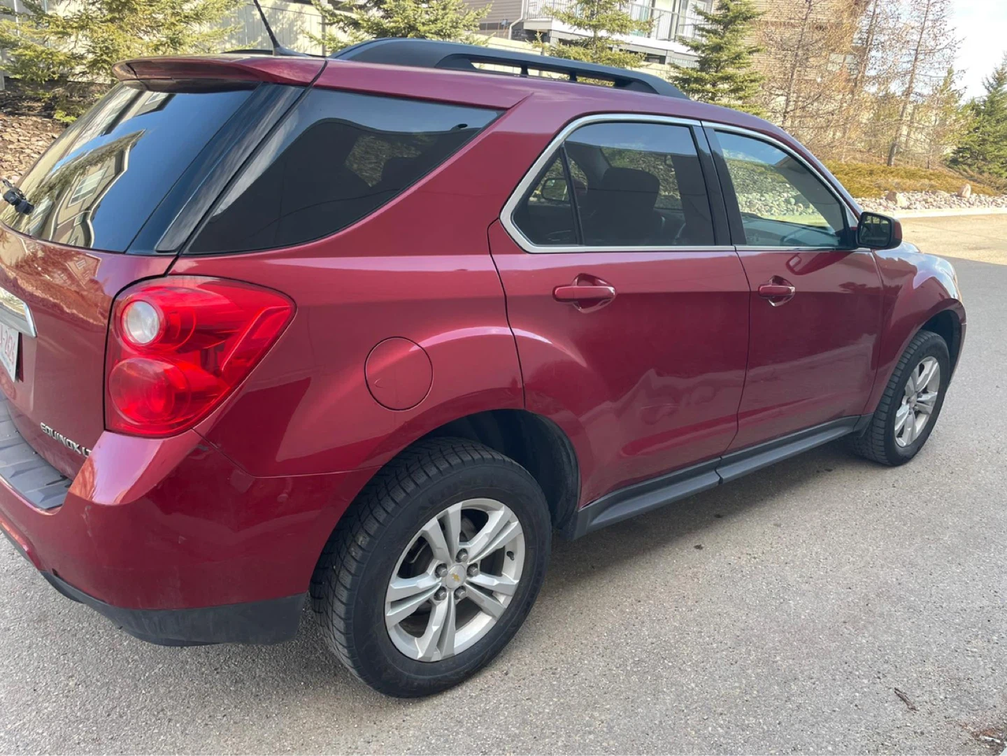 2014 Chevrolet Equinox LT Red SUV - photo 3