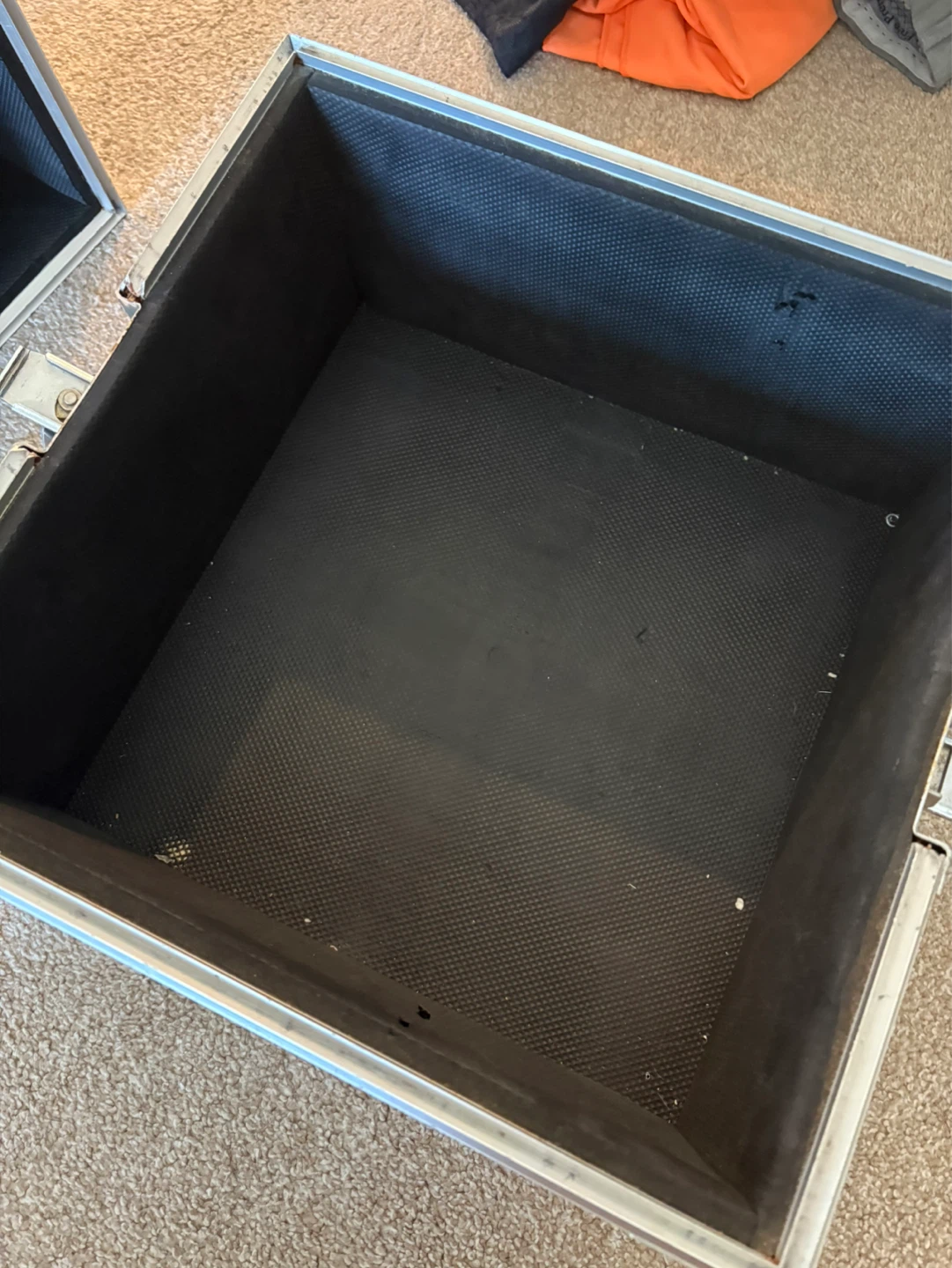 Y2K Road Ready ATA Flight Case - photo 3
