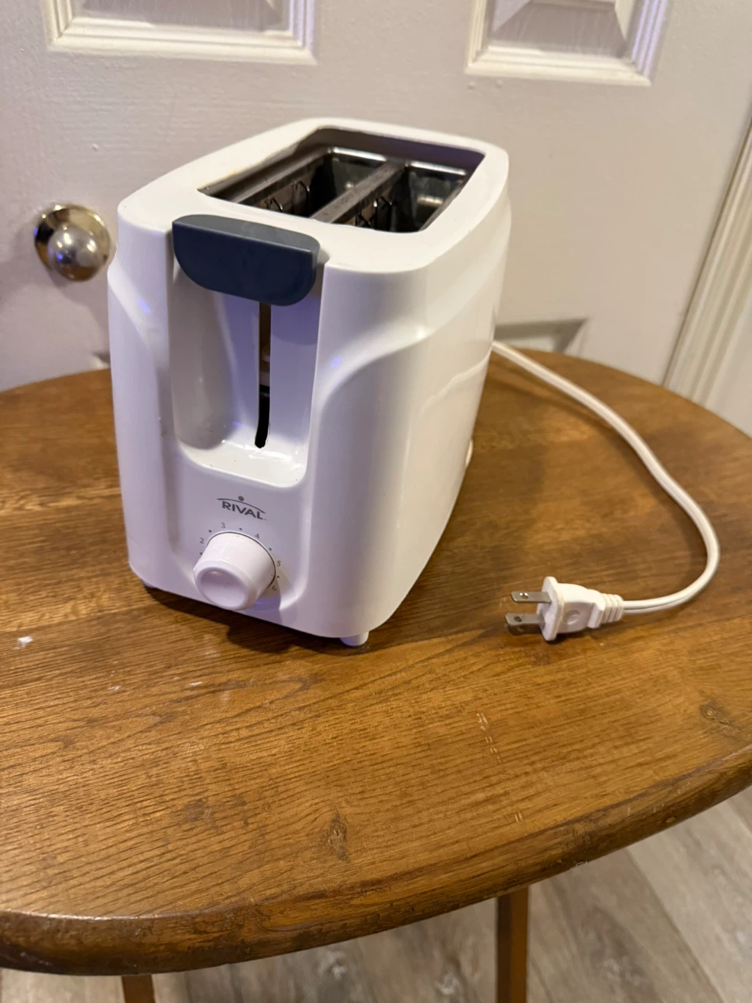 Rival 2-Slice Toaster