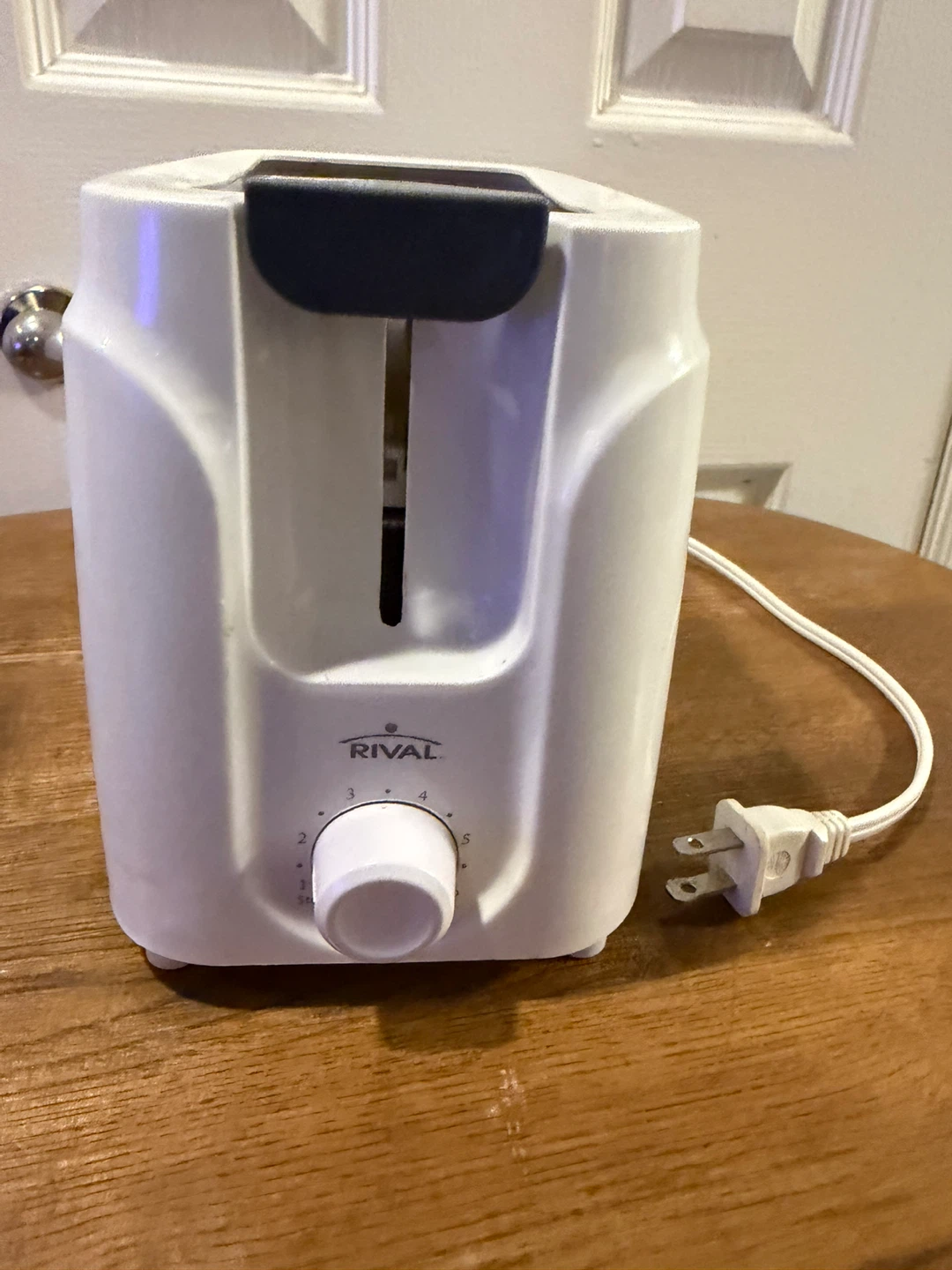 Rival 2-Slice Toaster - photo 3