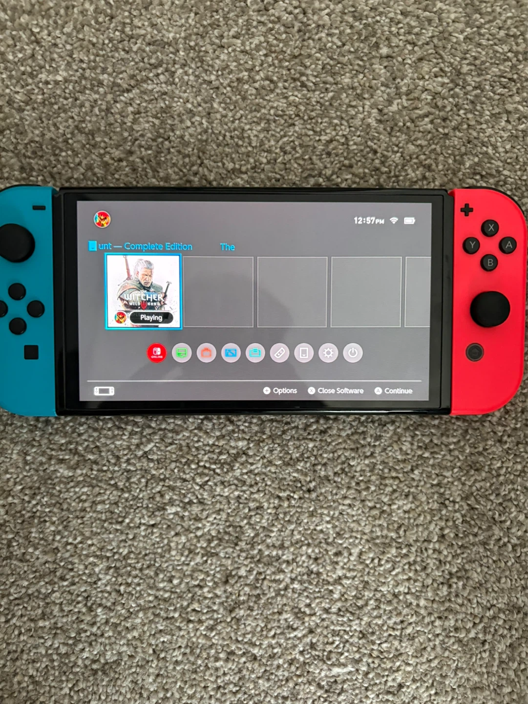 Nintendo Switch OLED - photo 2