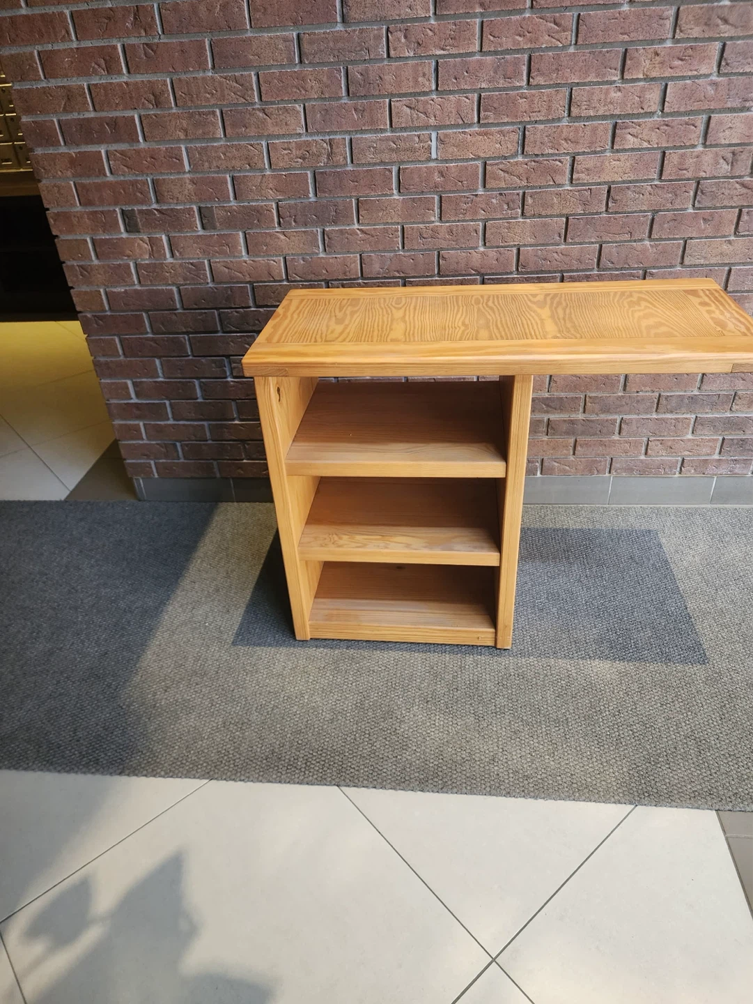 Wooden folding table with shelves - photo 2