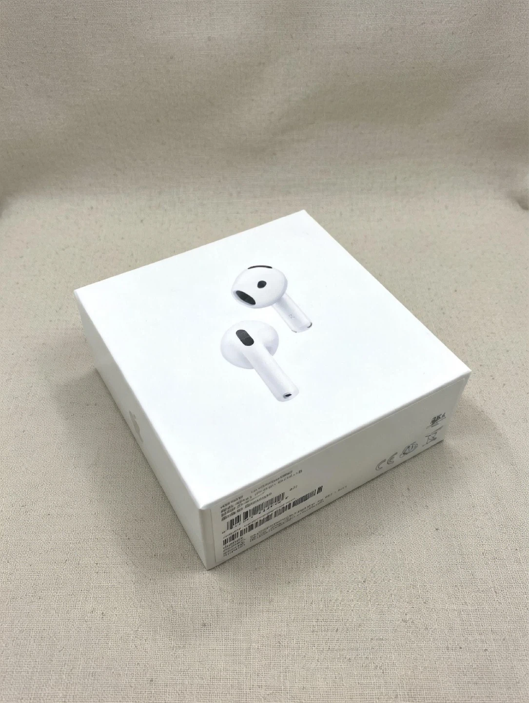 Apple AirPods 4 with Active Noise Cancellation