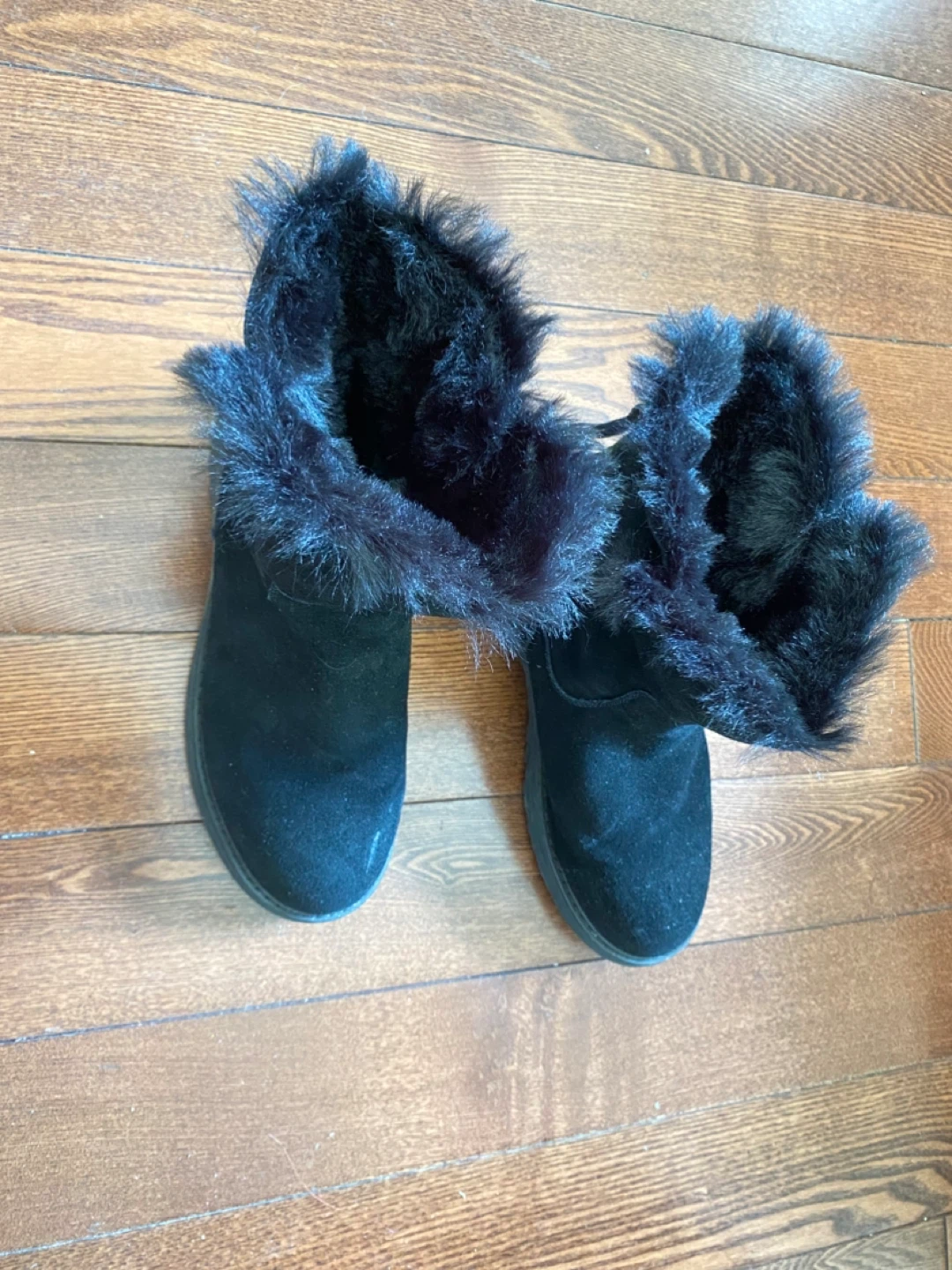 Black Fur-Lined Winter Boots - photo 2