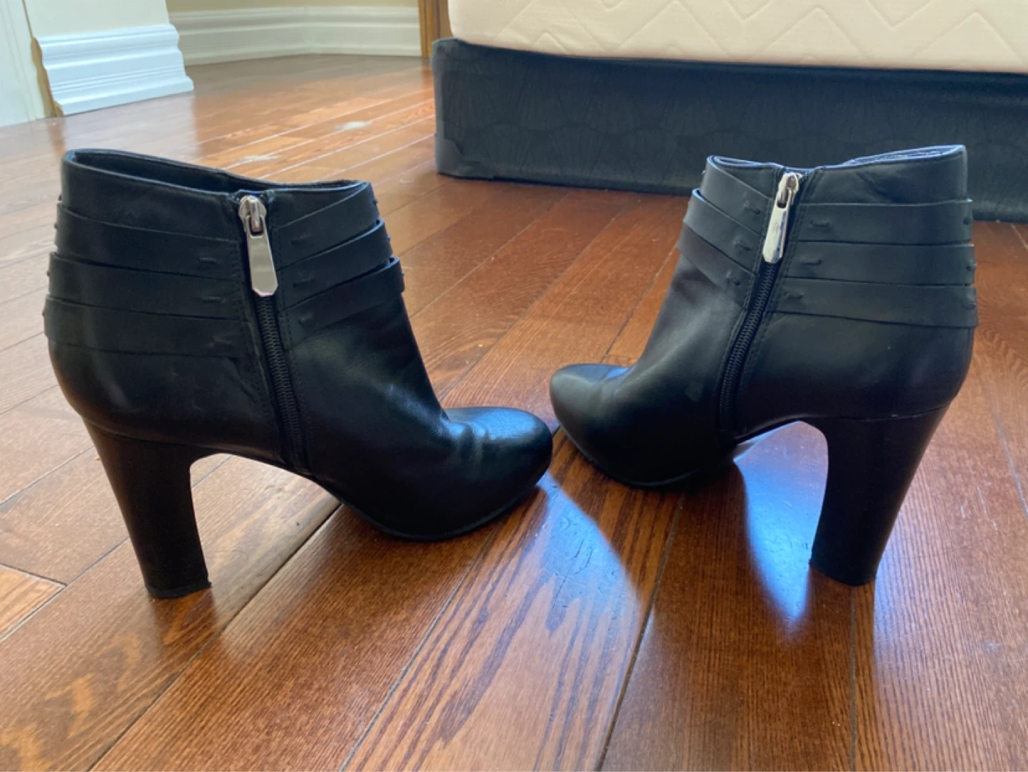 Black Leather Ankle Boots - photo 3