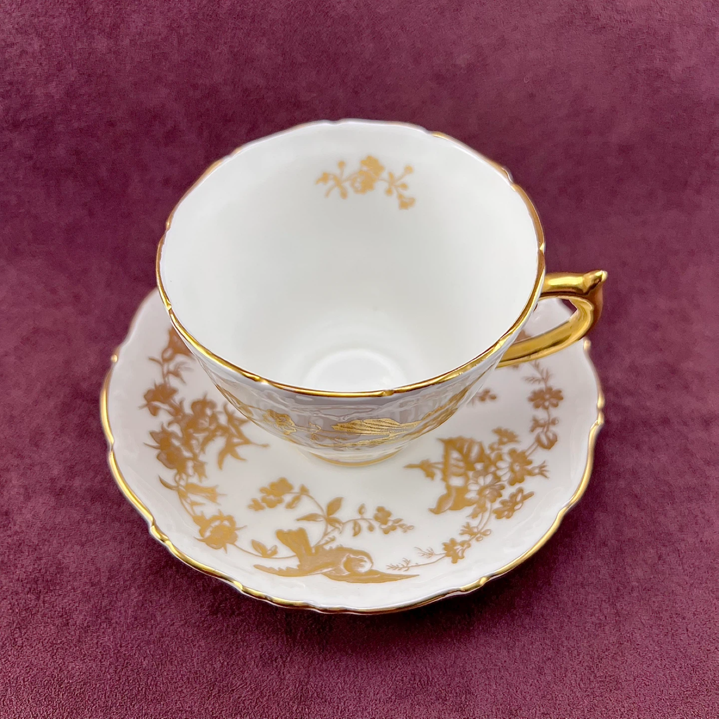 Coalport gold and white teacups (priced per) - photo 4