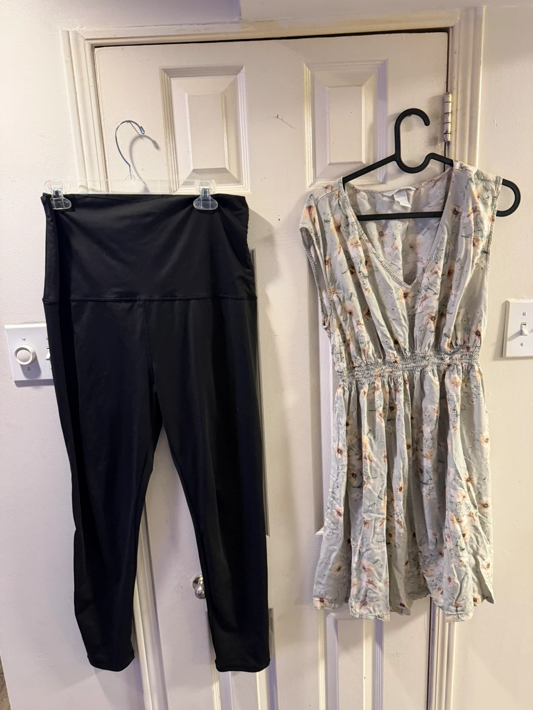 Maternity Clothing Bundle - Jeans, Pants & Tops - photo 4