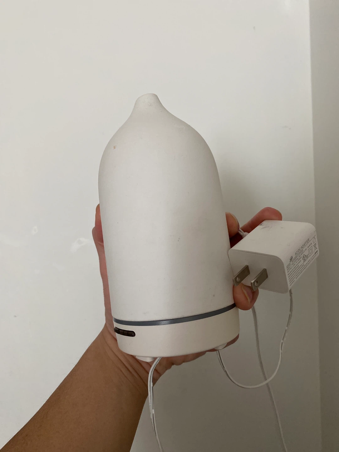 White Essential Oil Diffuser - photo 2