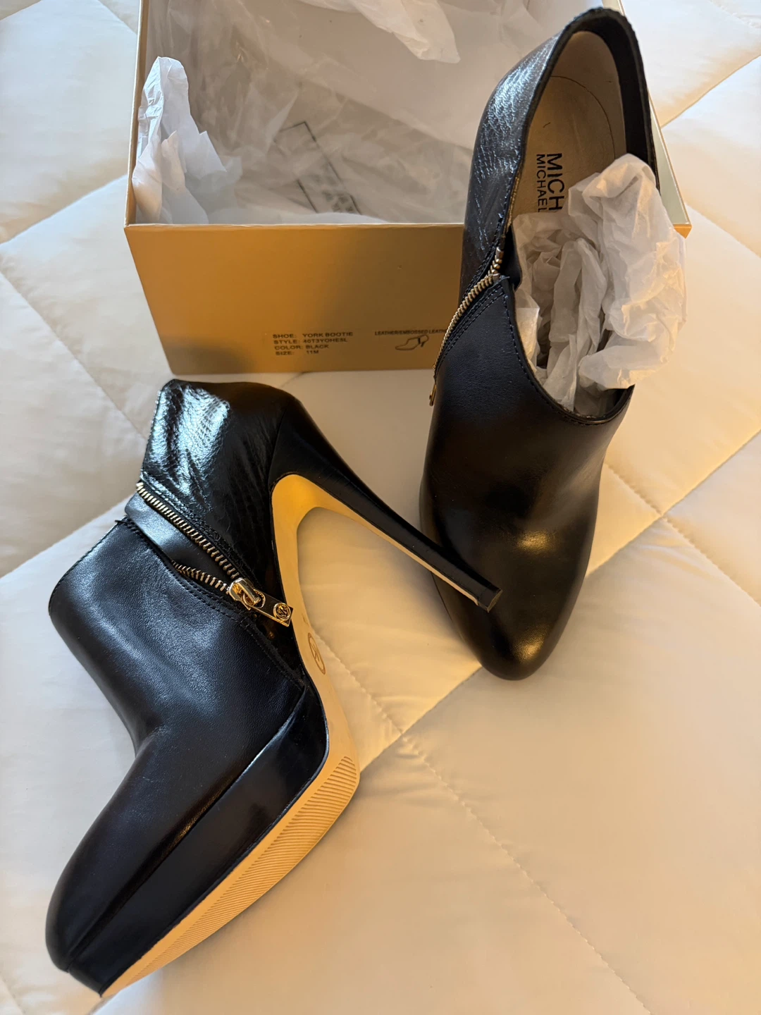Michael Kors York Bootie Black Leather Size 11M