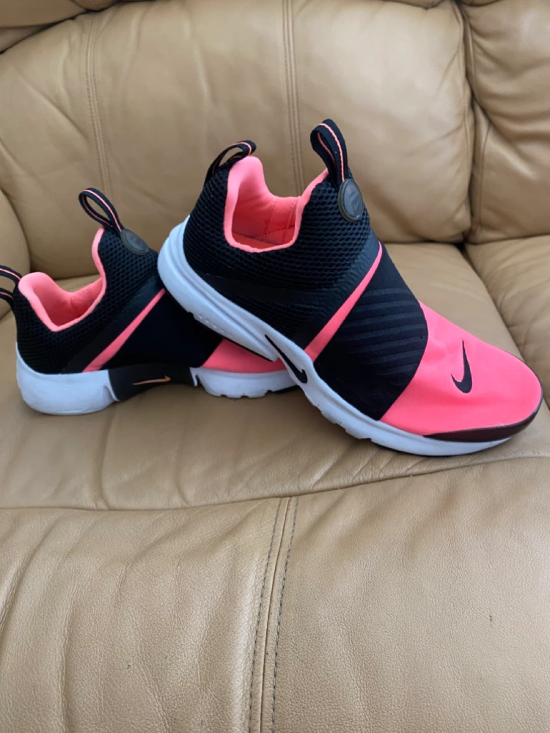 Nike Shoes Black Pink - photo 2