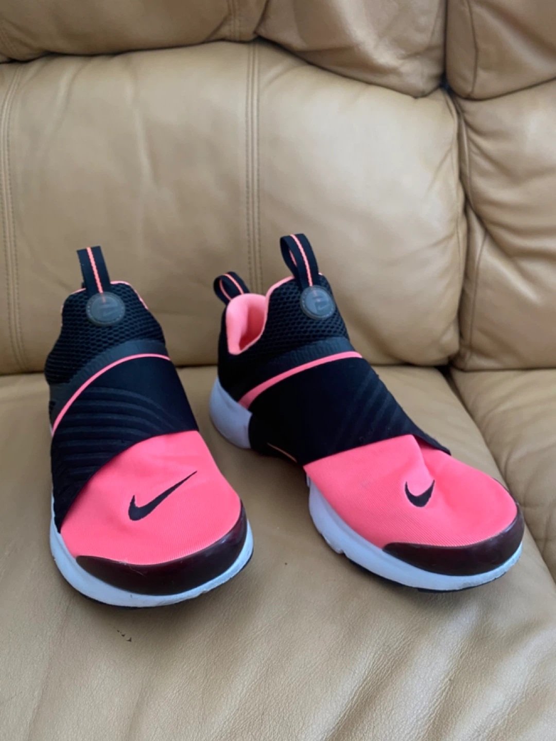 Nike Shoes Black Pink