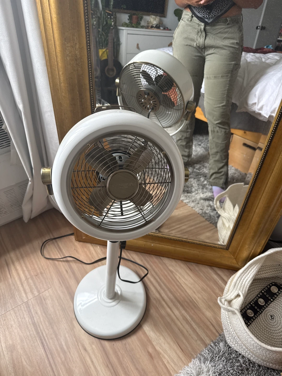 Nautica Dual Head White Pedestal Fan - photo 2