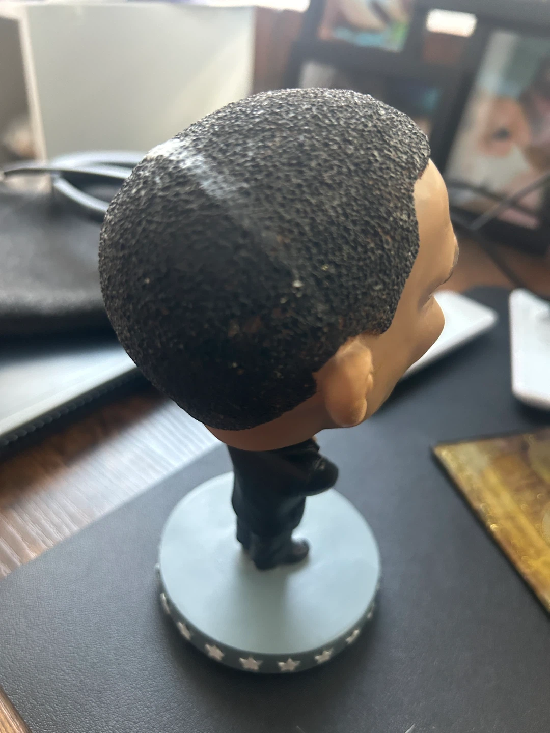 Barack Obama Bobblehead Figure - photo 2