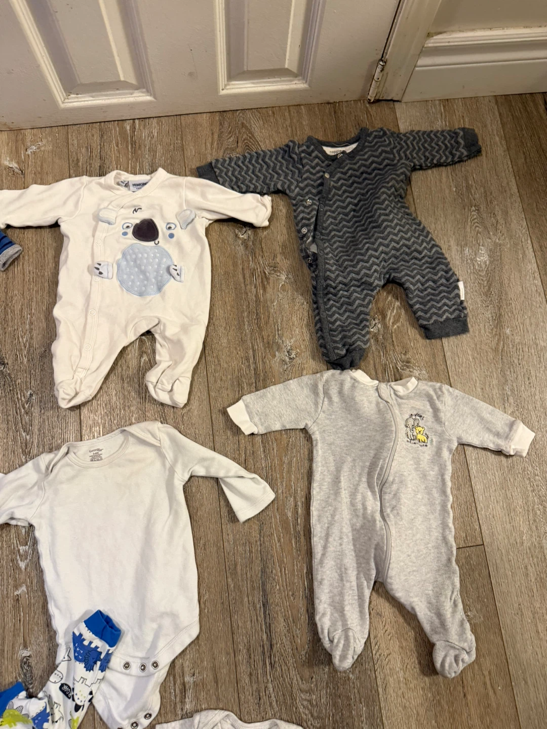 Baby Sleepers and Bodysuits Bundle - photo 3