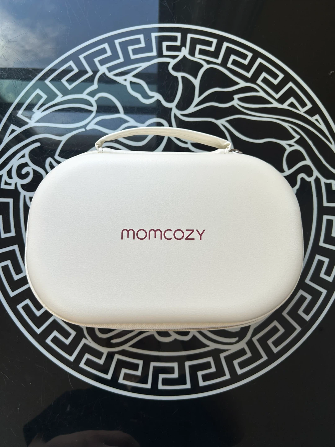 Momcozy Wearable Breast Pump - Mobile Style