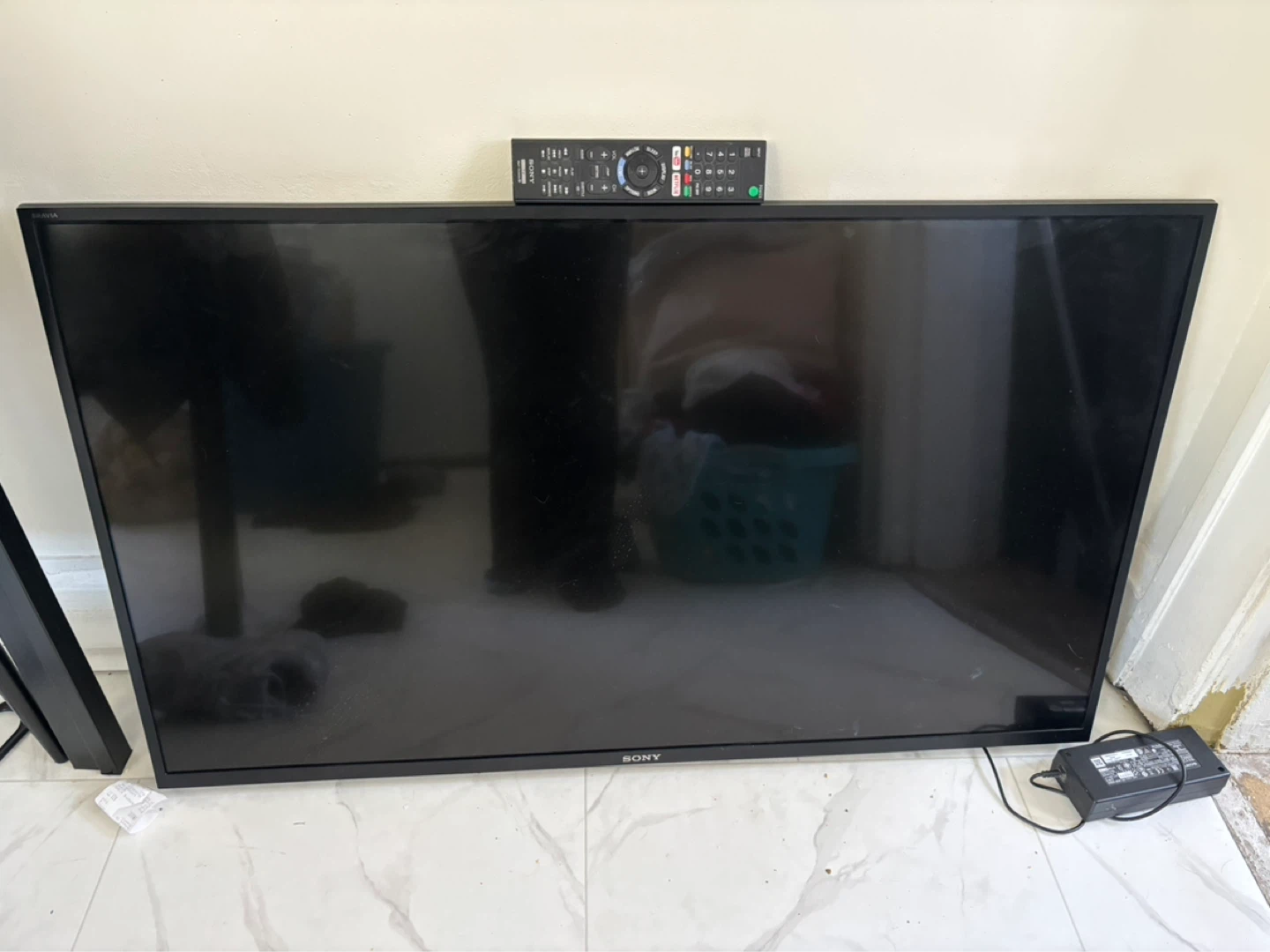 Sony 43" 4K UHD Smart TV KD-43X720E
