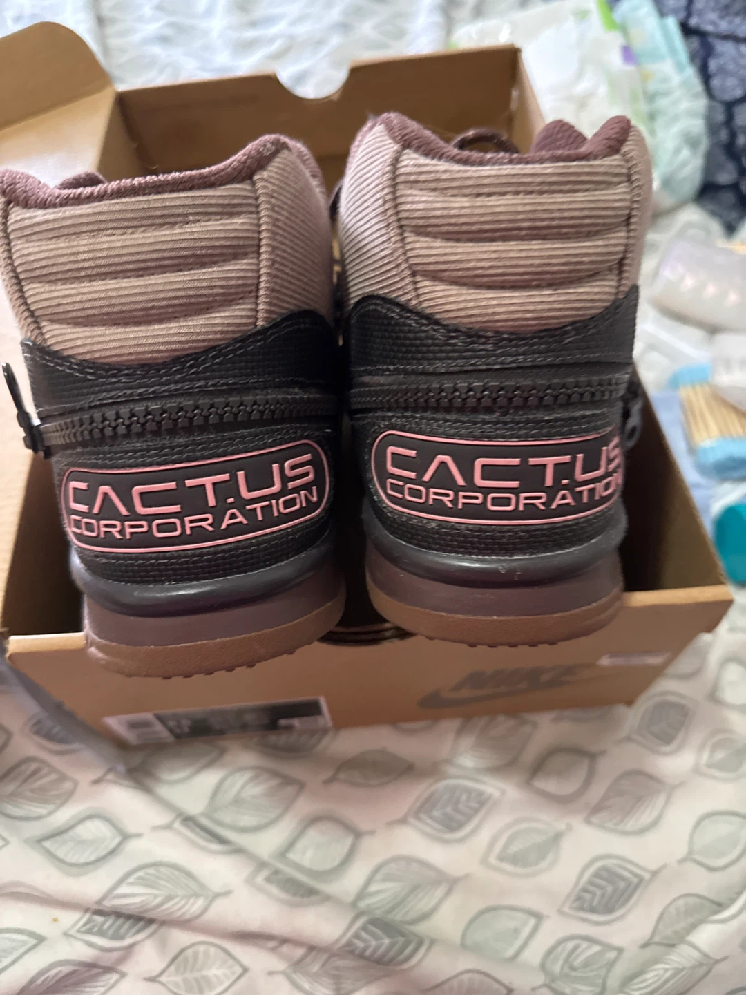 Nike Cactus Corporation Mid-Top Sneakers - photo 5