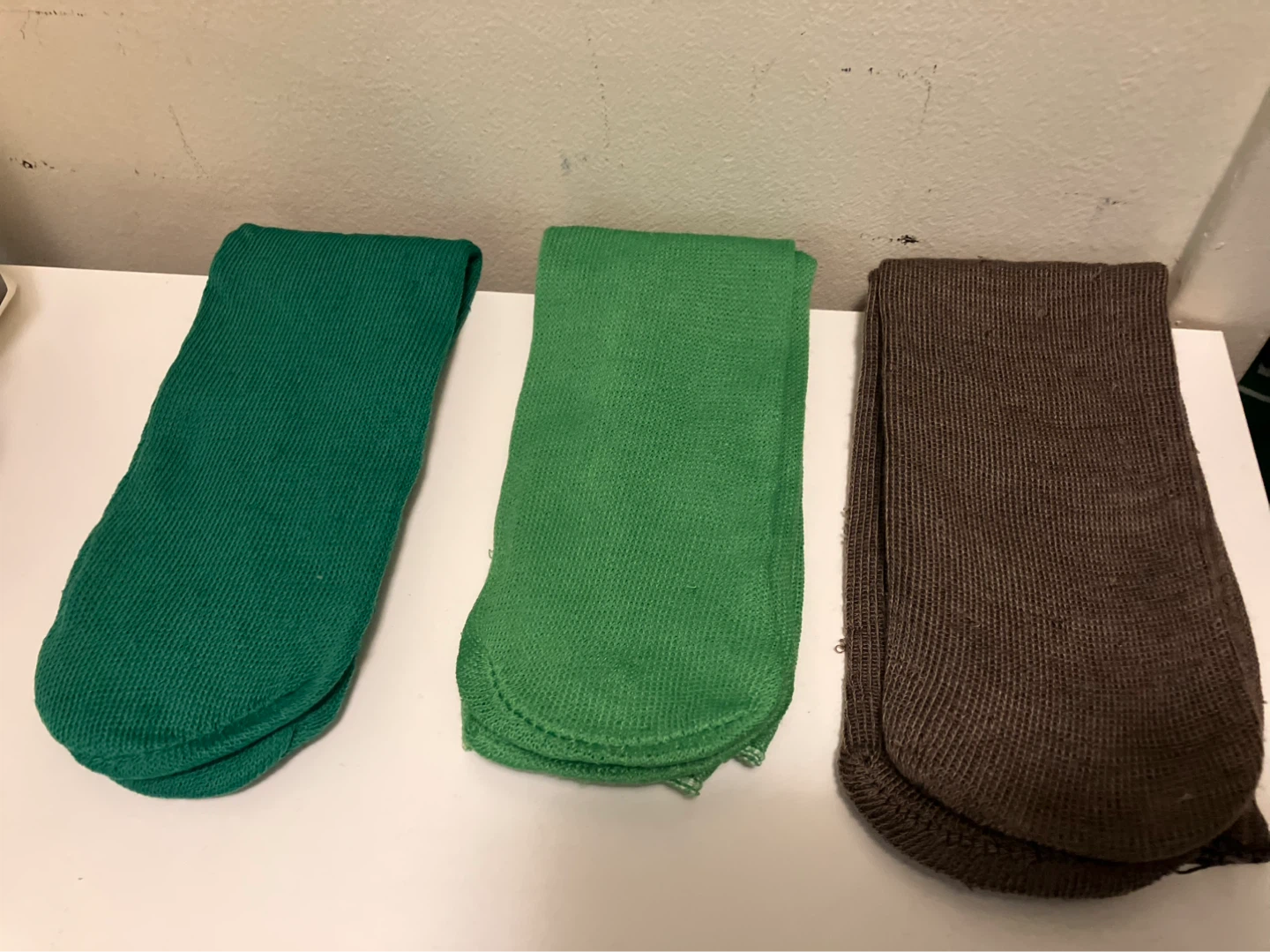 New-Three pairs of crew socks - green and brown