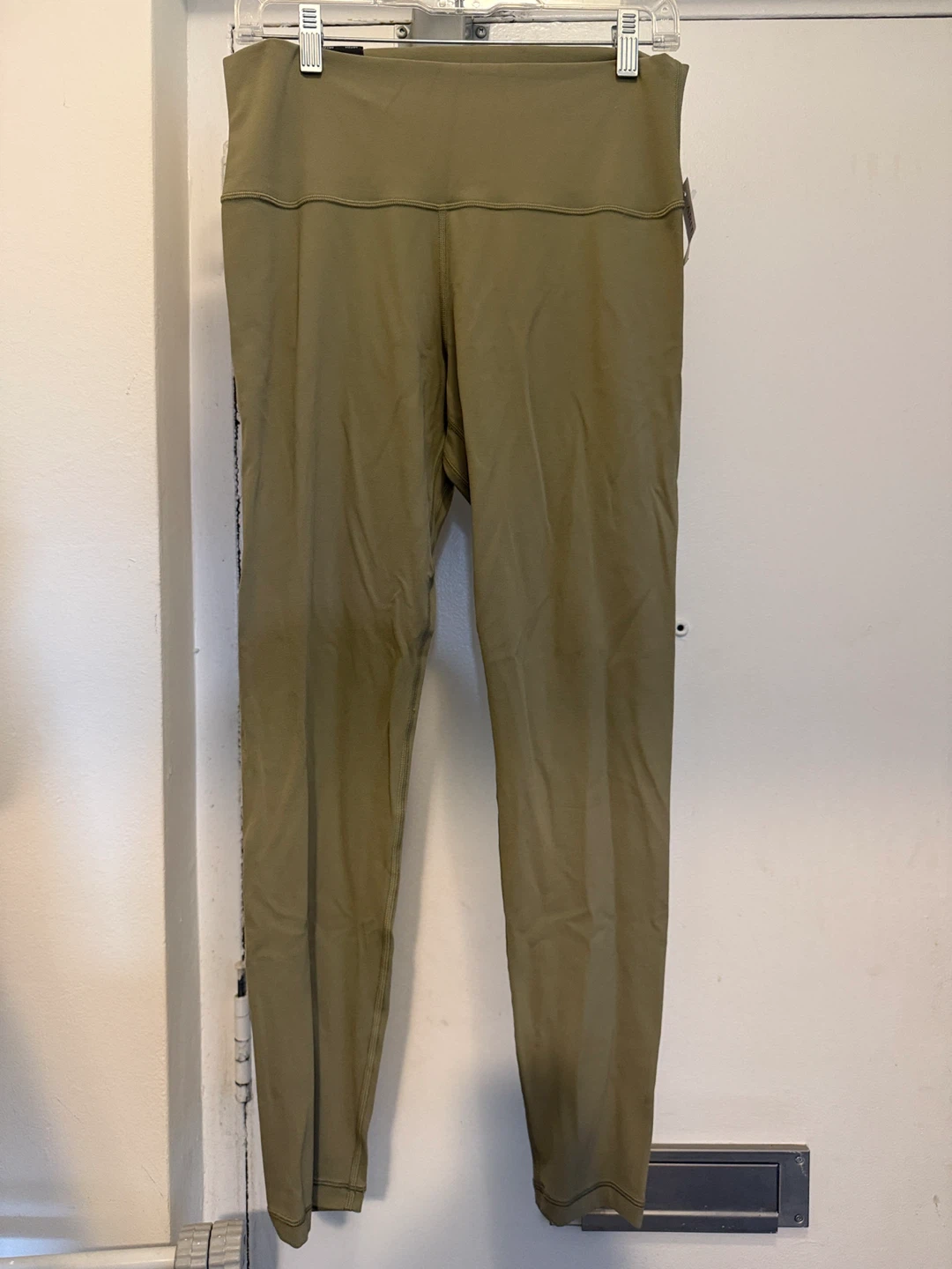 ARITZIA – New Cheeky Hi-Rise Leggings Size 14 - photo 5