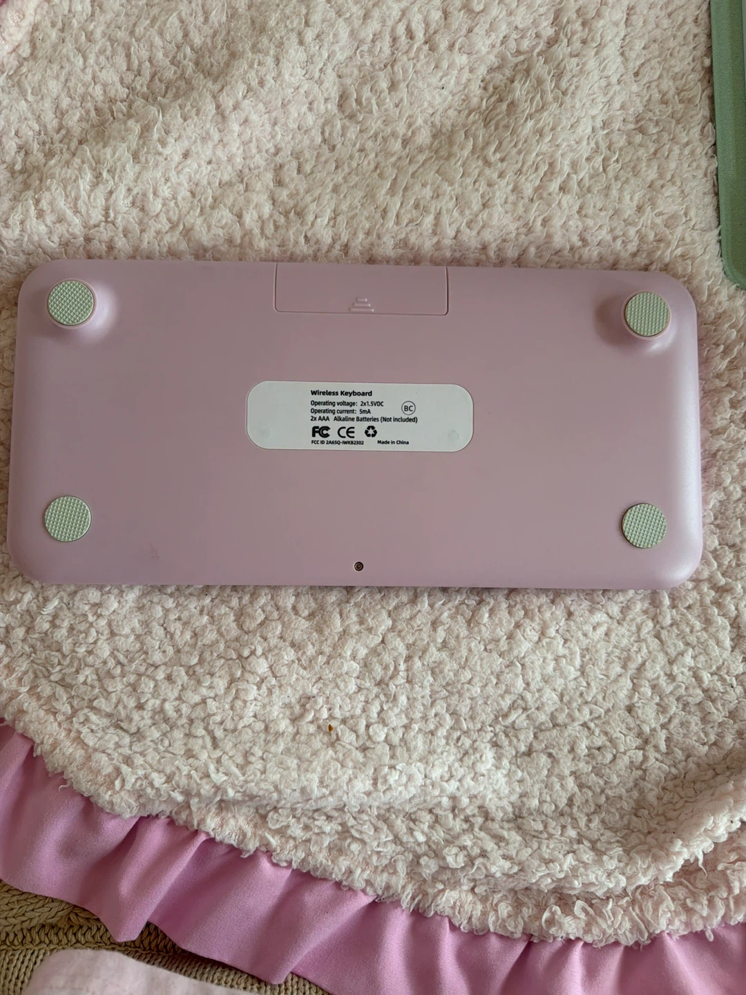 Retro Style Wireless Keyboard - Pink - photo 2