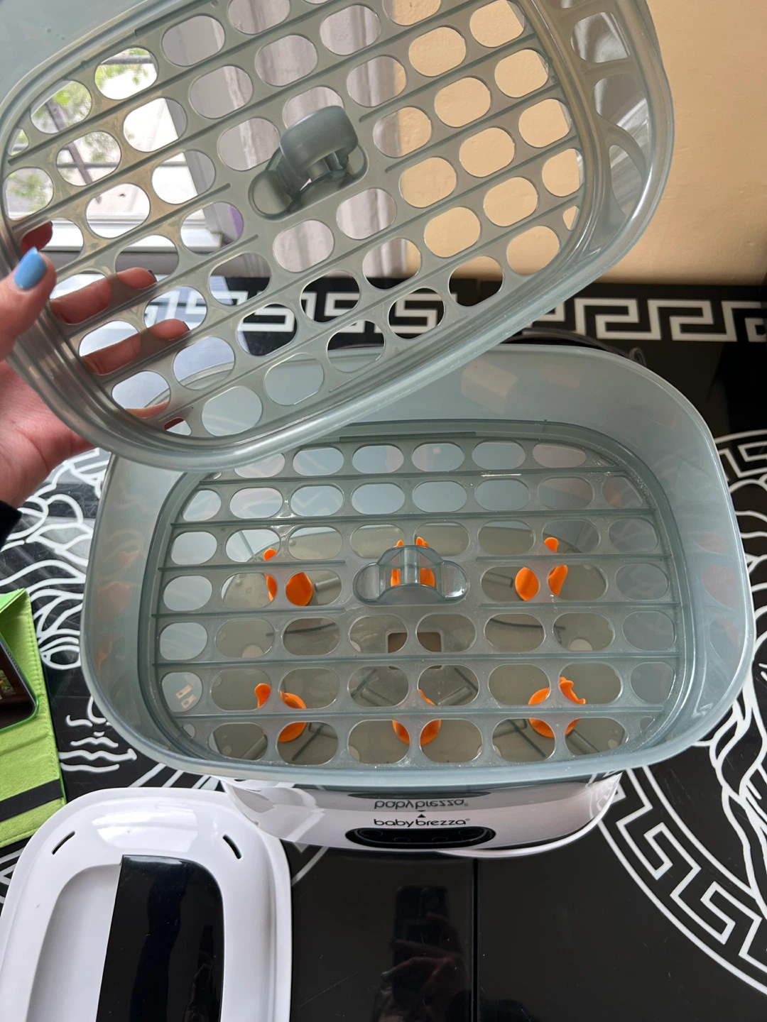 Baby Brezza Bottle Sterilizer - photo 3