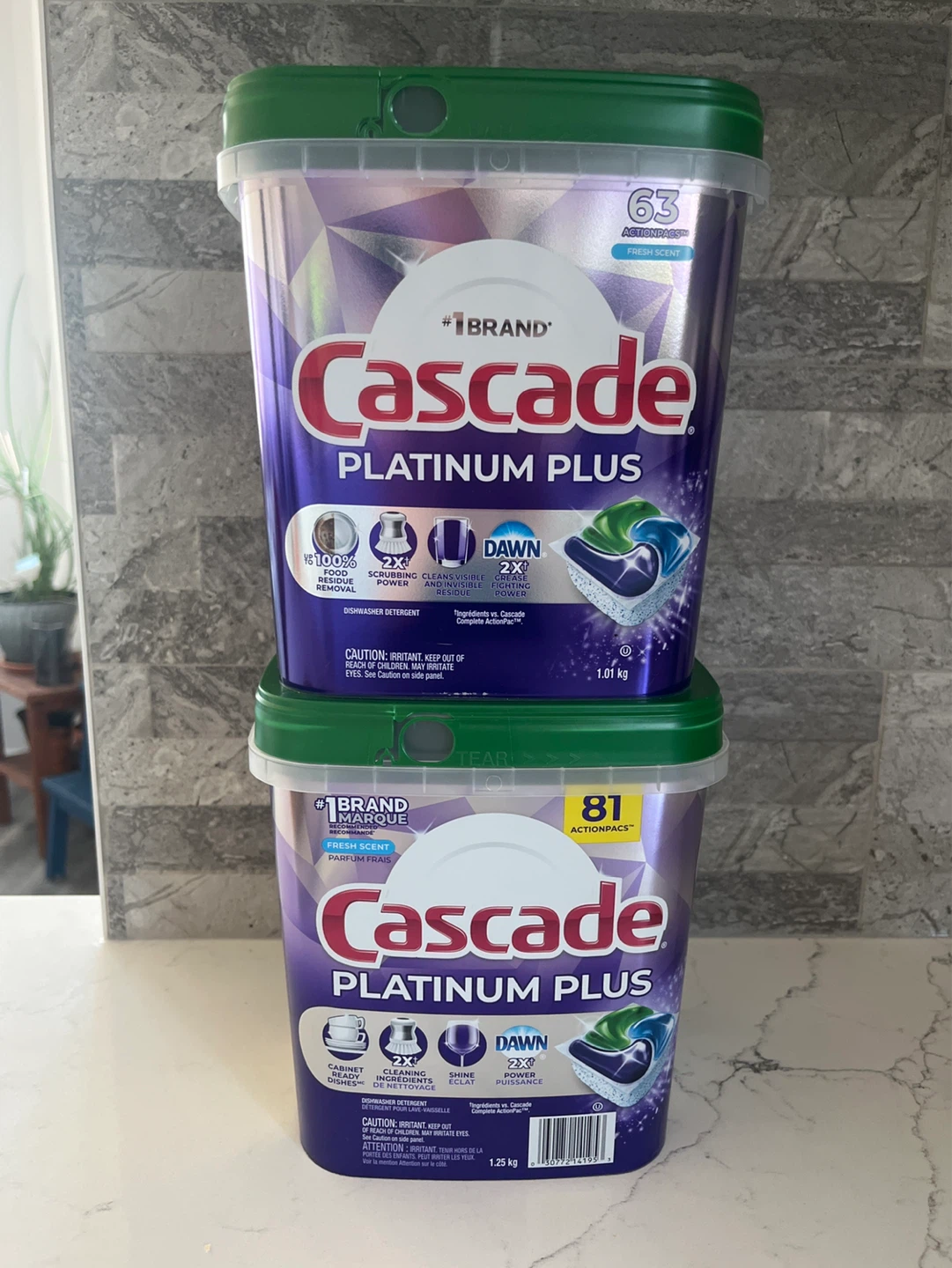 2 Cascade Platinum Plus Dishwasher Detergent (2x Containers)
