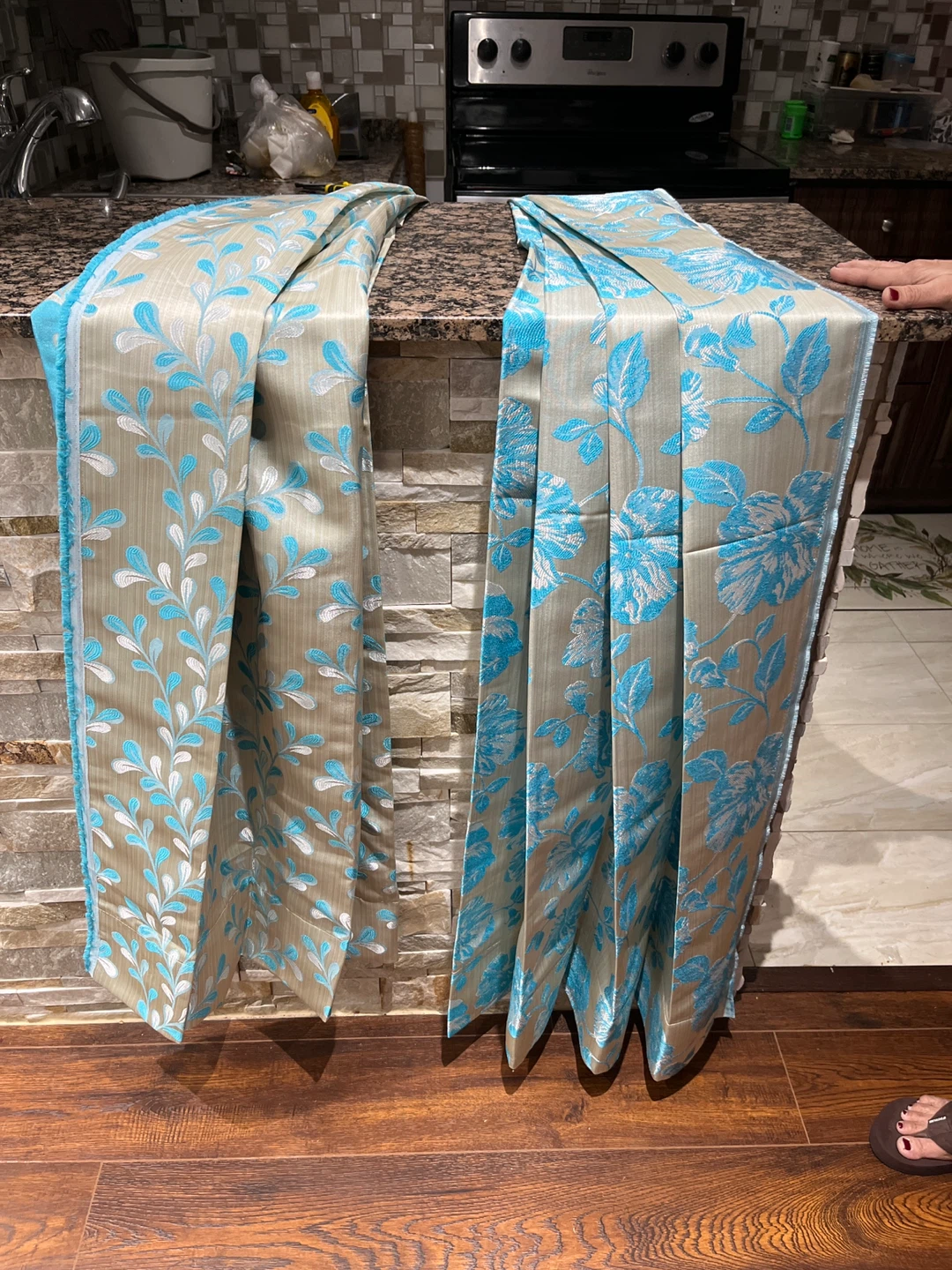 Set of 4 Decorative Fabric Panels - Floral & Leaf Designs - photo 4