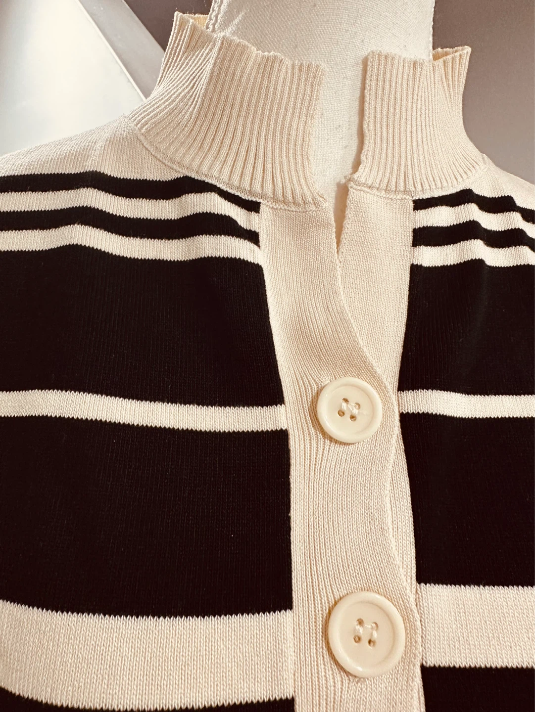 Women's Striped Sleeveless Sweater Vest - photo 2