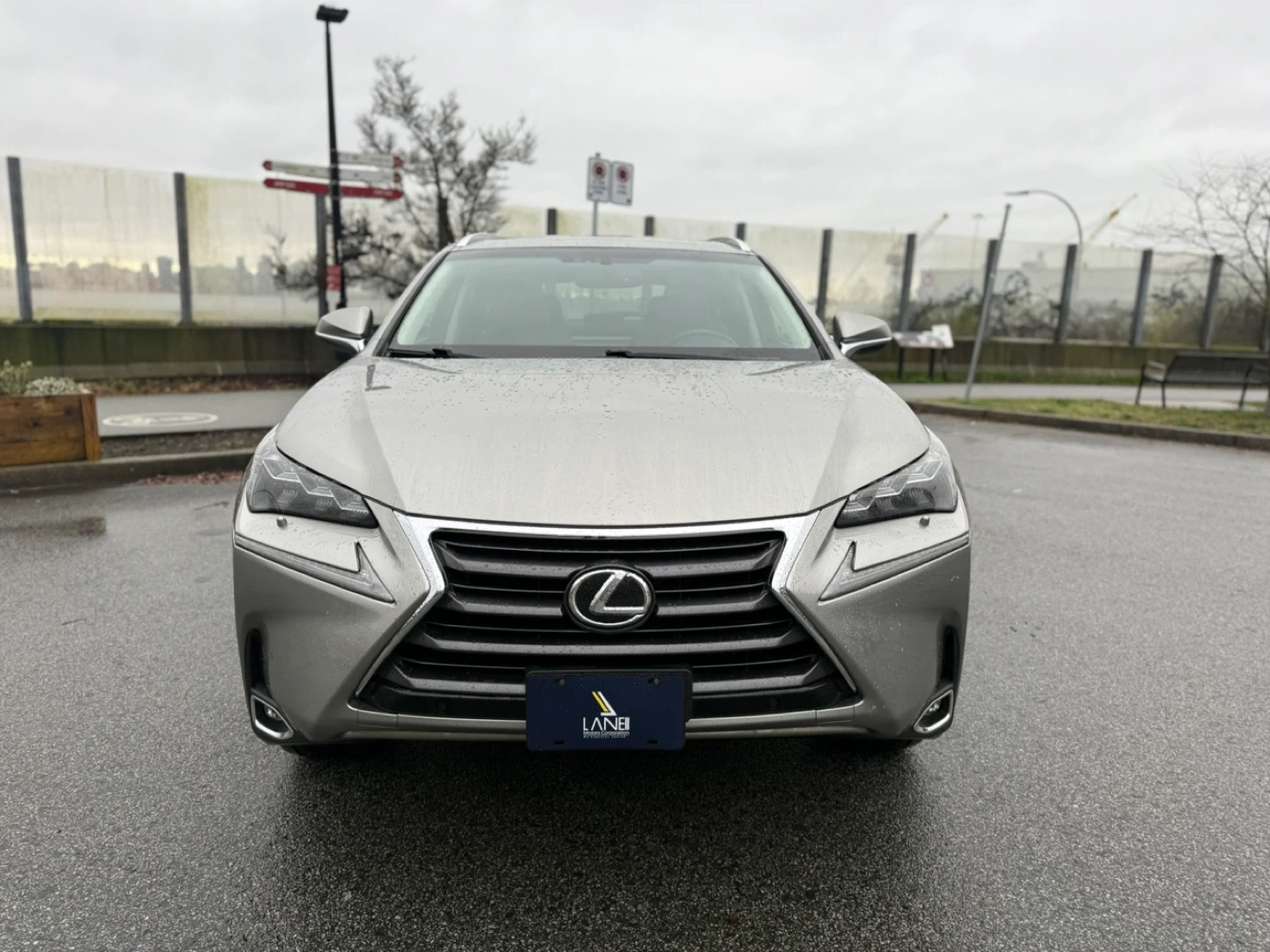 2017 Lexus NX200T - photo 2
