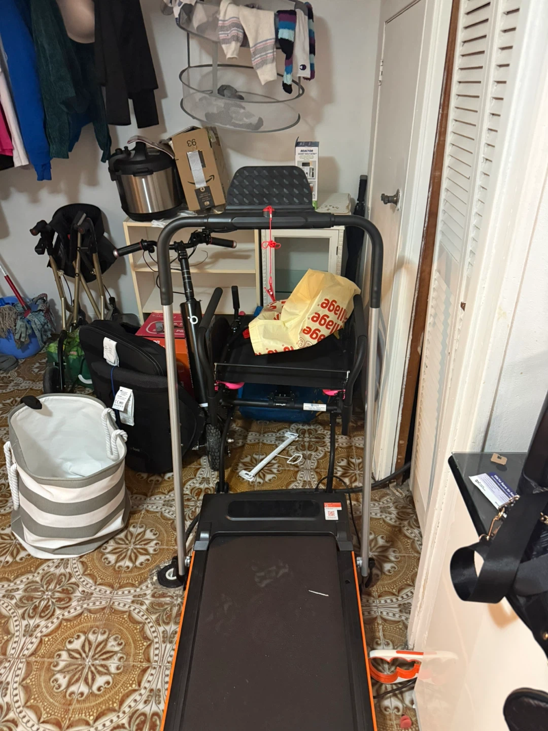 Need Gone ASAP - Compact Treadmill - photo 2