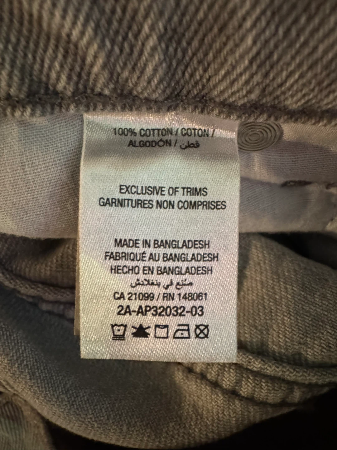 Ardene Mom High Rise Denim Shorts - Grey Size 9 - photo 4