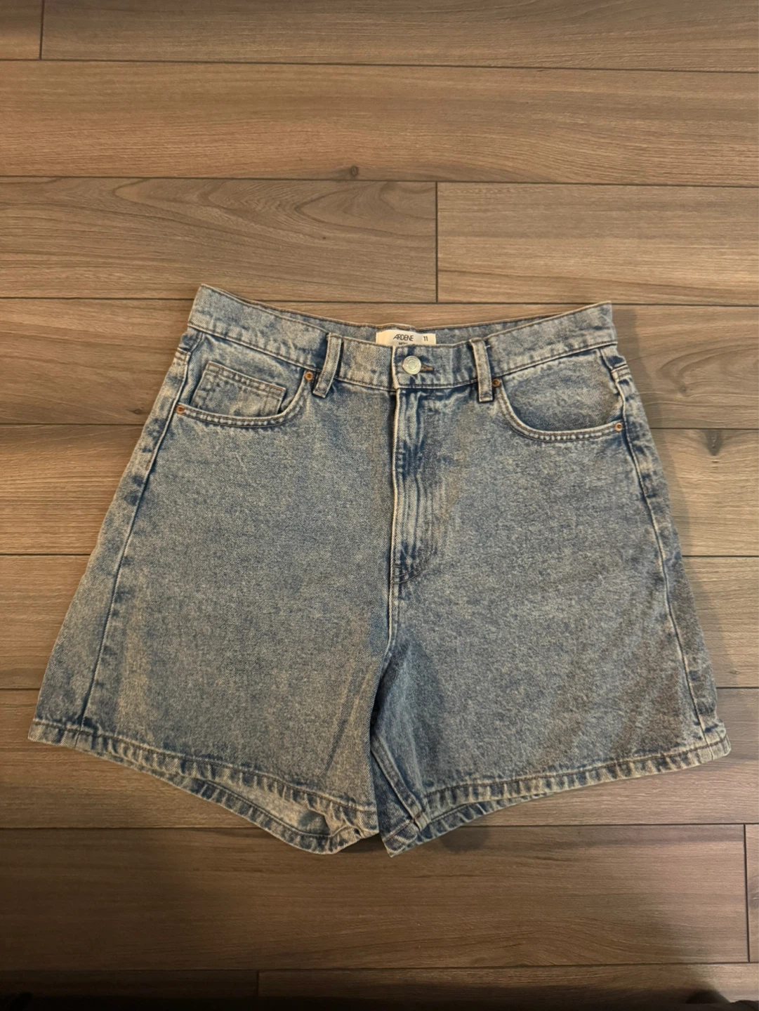 Ardene Mom High Rise Denim Shorts Size 11
