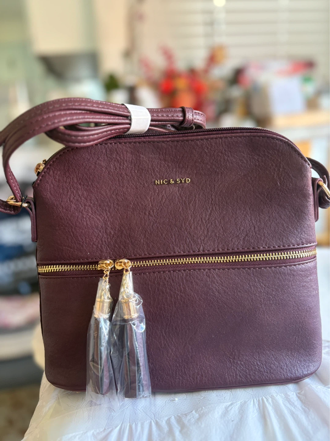 Brand new NIC & SYD Crossbody Bag - Plum Colour - photo 4